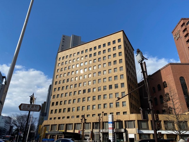 楽天保険自動車を選ぶ理由とその魅力 - 安全と経済性の両立